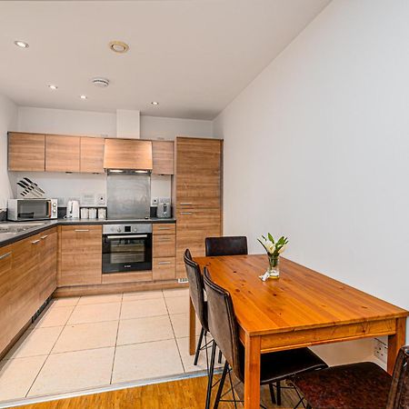 Apartamento Zenith Hub Londres Exterior foto